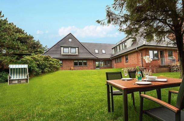 Seerose-Landhaus-Tadsen Westerland Exterior photo